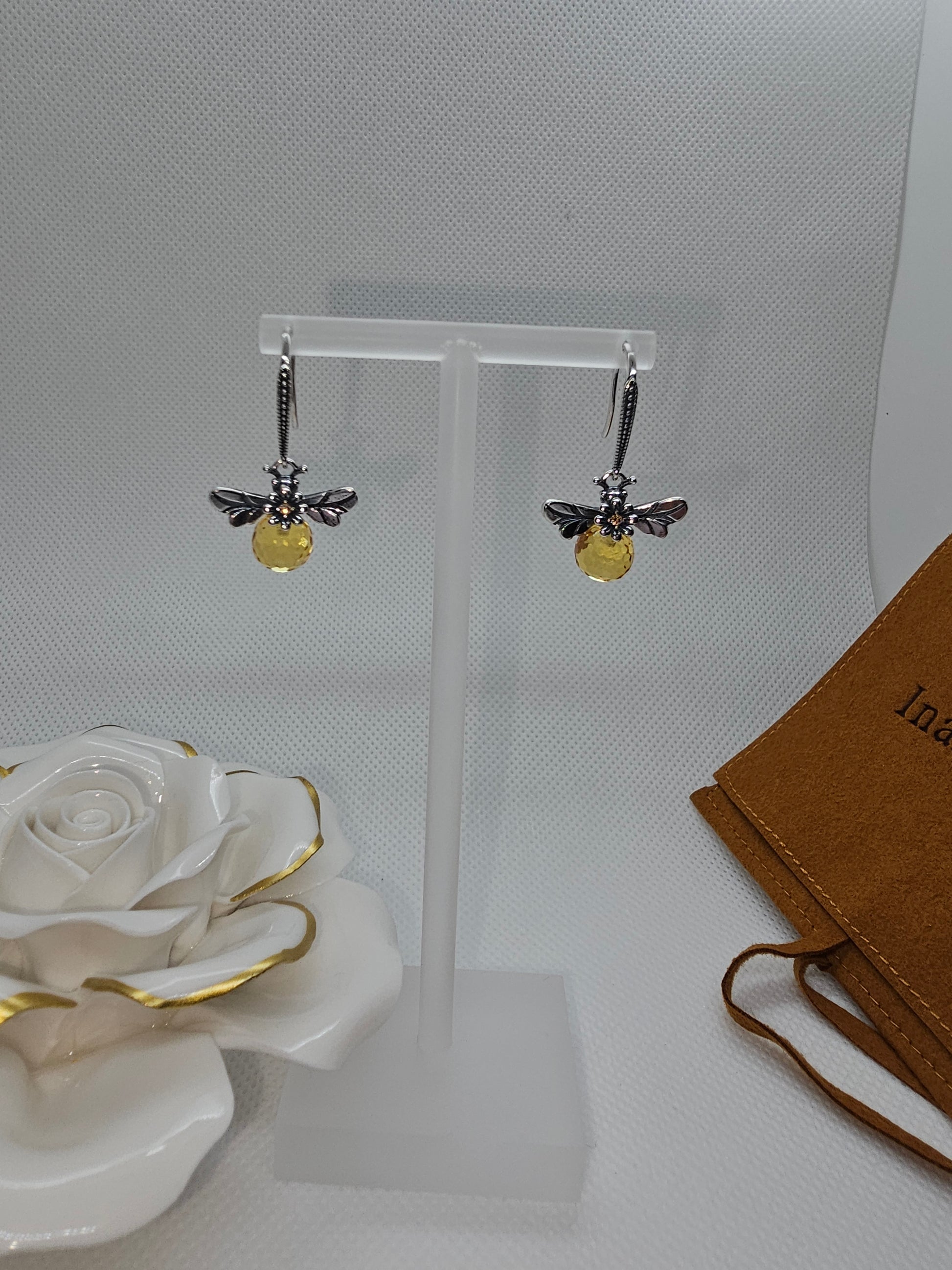 Busy Bee Earring - Inara Gali