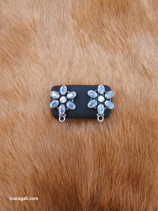 Dazzling White Stonework Silver Stud Earring - Inara Gali