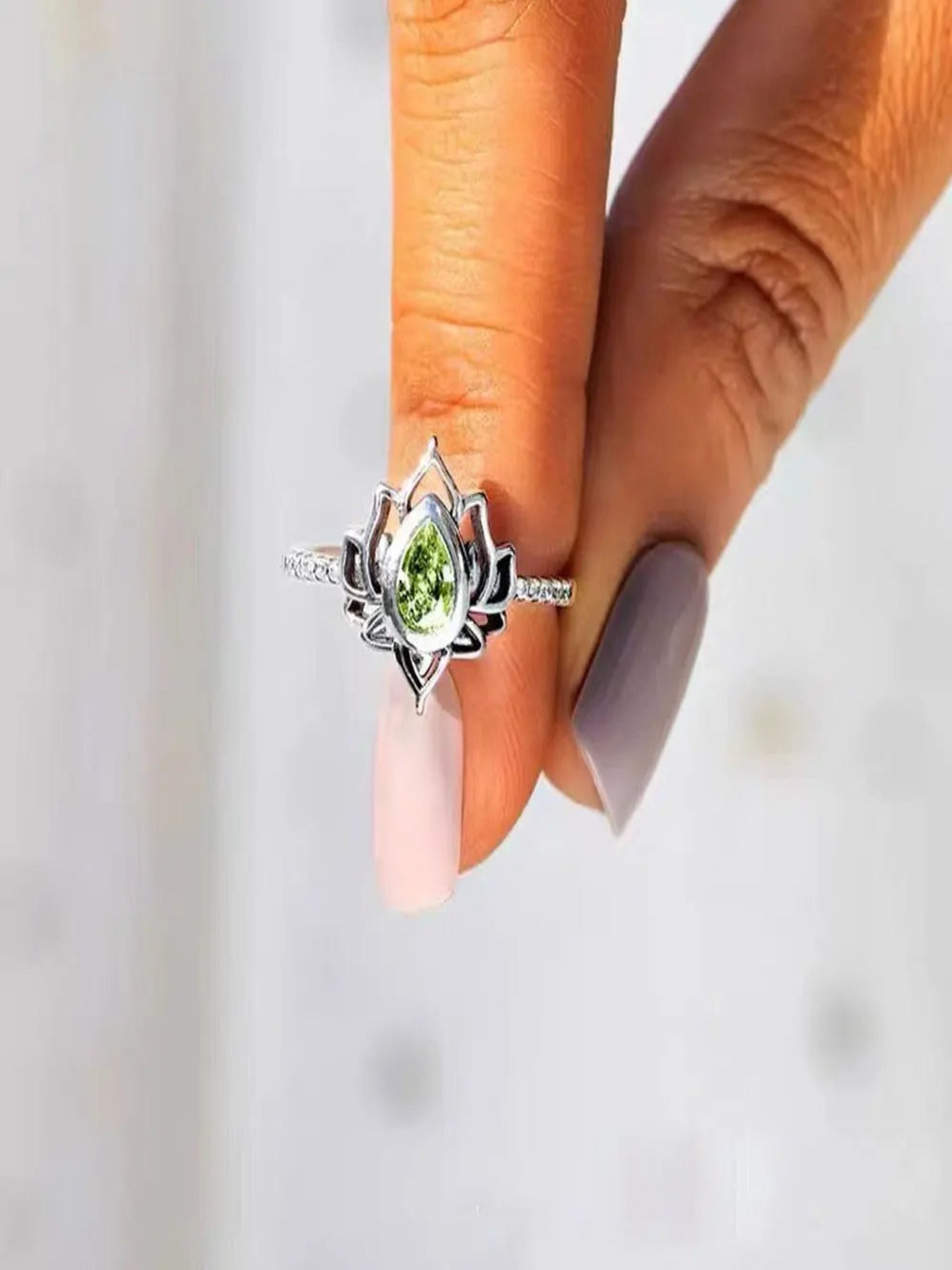 Lotus Ring - Inara Gali